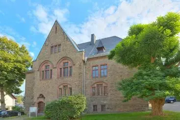 Turistihuoneistot Ferienwohnung Falkenhof