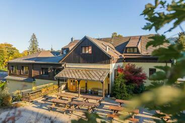 膳宿费 Penzion Jizera Malá Skála