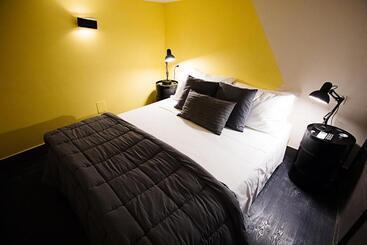 تختخواب و صبحانه Bb Casamatta