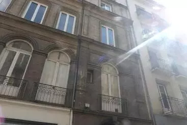 ベッドアンドブレックファースト Chambre D Hôtes La Grotte De Voltaire