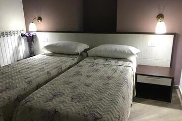 تختخواب و صبحانه Residenza Murat