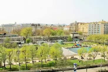 Pensione Lidi Guesthouse