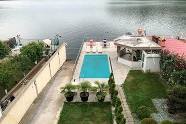 Pensão Casa Doma Orsova