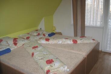 펜션 Penzion Mima V Kováčovej