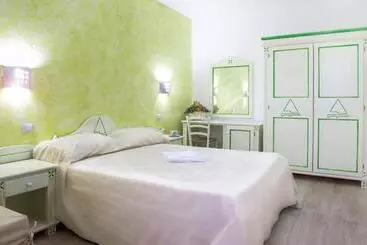 Majatalo Domo La Vela