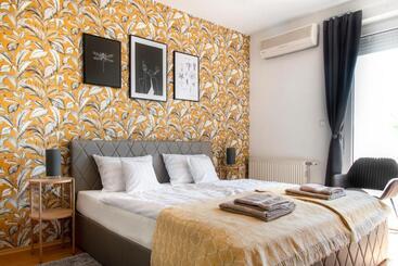 ツーリストアパートメント Balaton Lakeside Residence