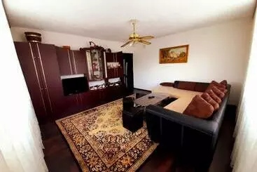 Majatalo къща за гости люнгови