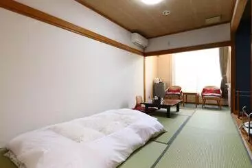 旅館 宏池荘