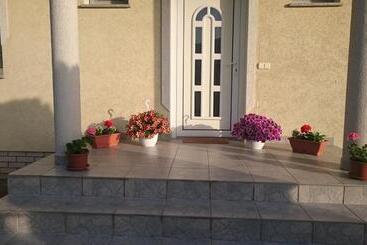 ペンション Natalie Appartment