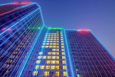 בית מלון כפרי Holiday Inn Express Foshan Nanhai