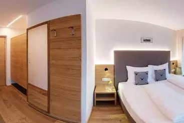 إقامة Schmuckhof