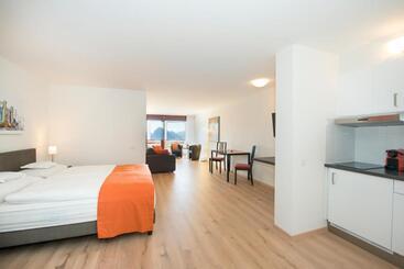 هتل آپارتمان Centro Cadro Panoramica