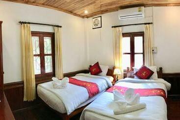 هتل Villay Vanh Place House