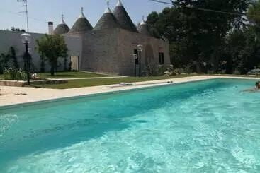 ツーリストアパートメント Angolo Di Puglia