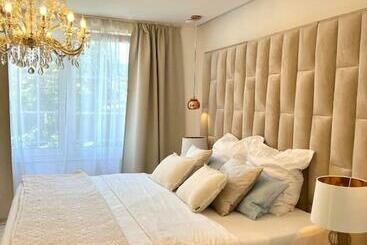 관광객 아파트 Kamin Und Fußbodenheizung, Luxrem Apartments Best In Homeoffice