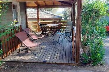 شقق خاصة سياحية Bungalow Paisible A Agde Avec Piscine Partagee