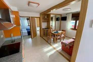 Turistihuoneistot Casa Longán, Completo Alojamiento Cerca De La Playa