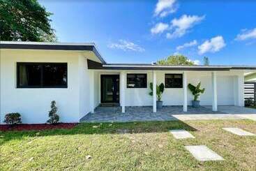 Turistlägenheter El Dorado Pool House