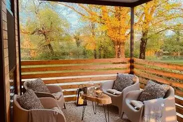 آپارتمان‌های توریست‌ها Magnolia House By The River