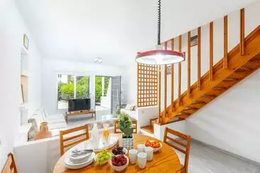 Apartamenty turystyczne Maistralli Villa
