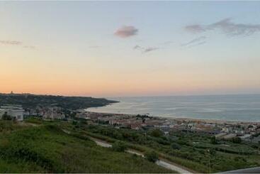 Appartements touristiques Seascape Apartment With Breath Taking View