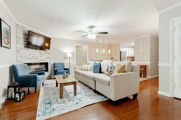 شقق خاصة سياحية Dutch Creek Cottage 10 Mins To Lake Murray!