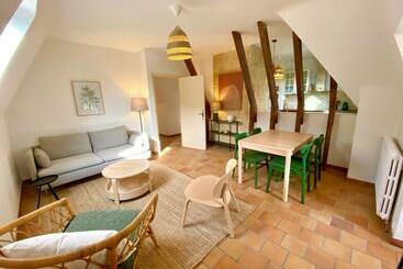 דירות לתיירים Les Courtines   Appartement De Caractère à La Roque Gageac   Les Cerisiers