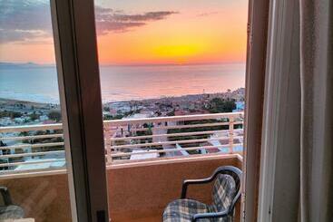 관광객 아파트 Lomas Del Mar Torrevieja Sobre El Mediterráneo