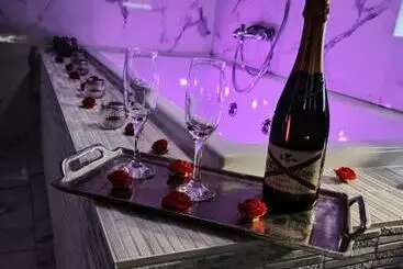 Apartamente turistice Triplex De Luxe 110 M2 Hyper Centre Jacuzzi