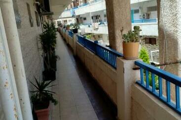 Pisos turísticos شاطىء المعمورة مجموعة صلاح الدين ب