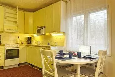آپارتمان‌های توریست‌ها Finnish House Near The Forest