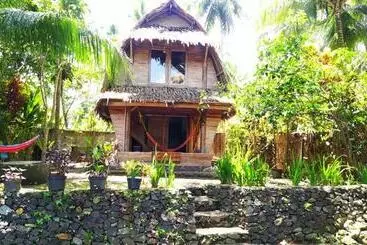 Apartamente turistice Rumah Saung Batukaras