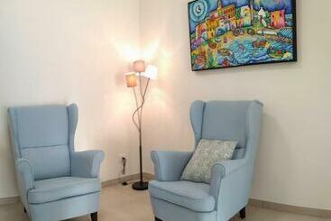 דירות לתיירים Kalypso