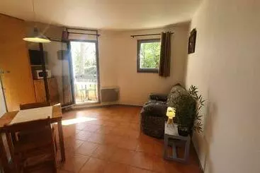 Turistihuoneistot Le Studio Des Garrigues   Climatisé