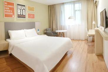 호텔 Hanting Hangzhou East Wulin Square