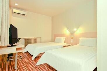 בית מלון כפרי Jinjiang Inn Style Taiyuan Tongluowan Wuyi Road