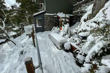 Жильё для туристов Value 1 Bedroom Apartment