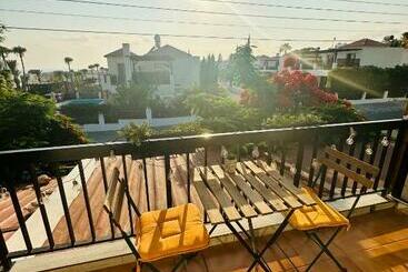 Apartamentos turísticos Arya Seaview Apartment In The Heart Of Coral Bay