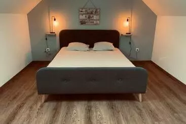 Apartamente turistice Bella Vista, Parking Gratuit, 5 Min Auxerre