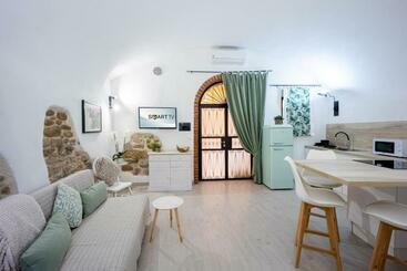 شقق خاصة سياحية Casinò E Ariston Theatre Studio Apartment