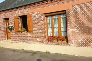 דירות לתיירים Maison De 3 Chambres Avec Jardin Clos Et Wifi A Londinieres