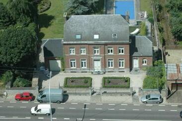 관광객 아파트 A Côté, C Est Aussi Chez Vous !