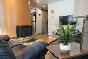 Turistihuoneistot Alaskan Pipeline Place