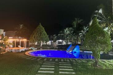 Turist apartmanları Villa Tarek