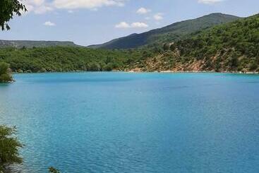 ツーリストアパートメント Le Logis Des Templiers Appartement Climatisé