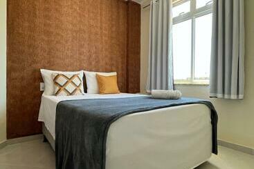 Apartaments turístics Top 2 Quartos Em Condominio  Piscina, Churrasqueira, Estacionamento, Parquinho Infantil, Wi Fi E Hom