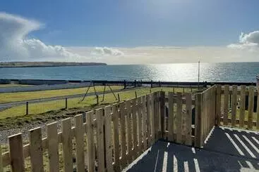 Turistihuoneistot Holmview Apartment