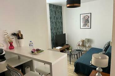 관광객 아파트 La Ruelle Des Bords De Loire   Classé 2