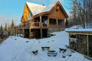 Appartamenti turistici Log Cabin Bliss   Luxury 4br  10 Guest   Tremblant