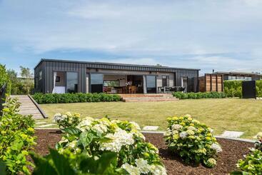 דירות לתיירים Relax On The Deck